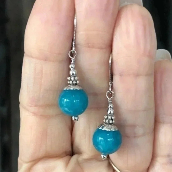 Beautiful Teal Agate Sterling Silver Lever Back Drop Earrings NWT - Picture 1 of 2